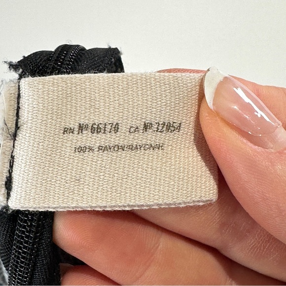 Daughters of the Liberation cottagecore geometric print jumpsuit - Picture 8 of 14